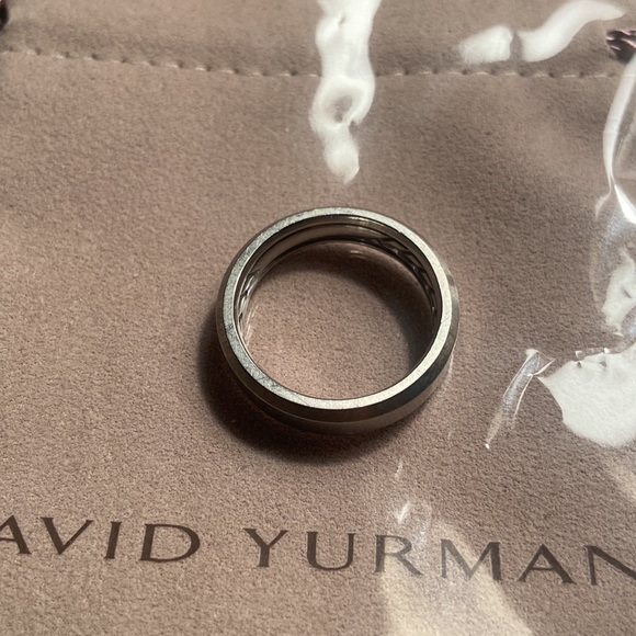 David Yurman Beveled Wedding Band Ring Grey Titanium 6mm Size 10 - Picture 7 of 11